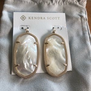 Kendra Scott Danielle earrings
